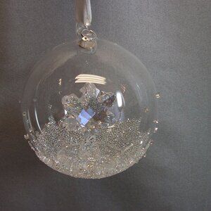 Swarovski Crystal 2019 Annual Edition Christmas Ball Ornament Large